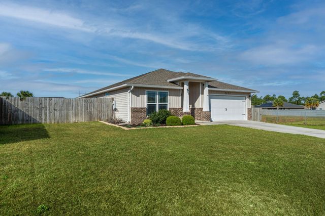 2423 Spur Lane, Gulf Breeze, FL 32563
