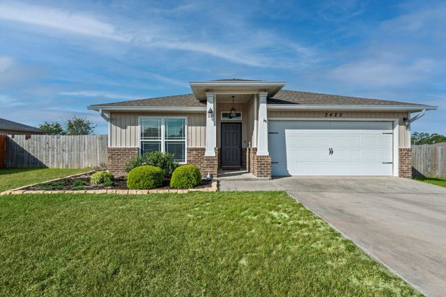 2423 Spur Lane, Gulf Breeze, FL 32563