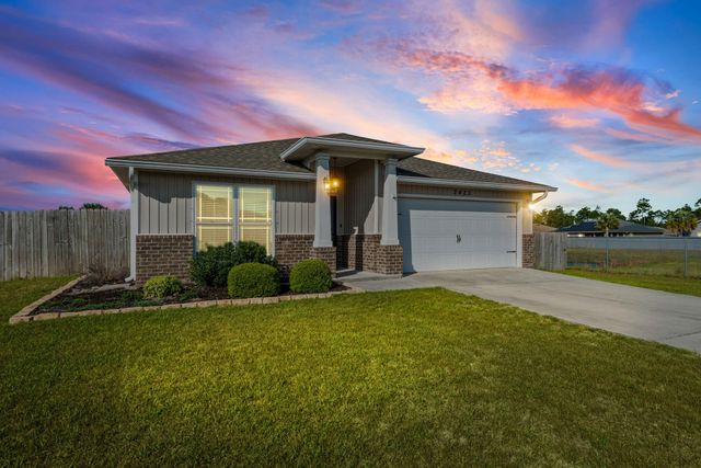 2423 Spur Lane, Gulf Breeze, FL 32563