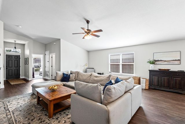2423 Spur Lane, Gulf Breeze, FL 32563