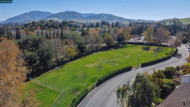 4423 Canoe Birch Ct., Concord, CA 94521