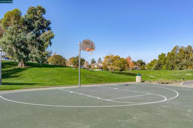 4423 Canoe Birch Ct., Concord, CA 94521