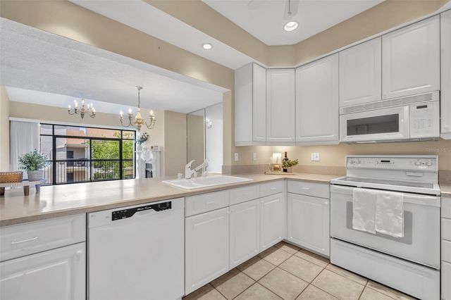 300 CAROLINA AVENUE 402C, Winter Park, FL 32789