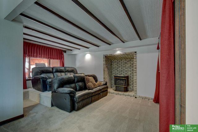 7826 Military Avenue, Omaha, NE 68134