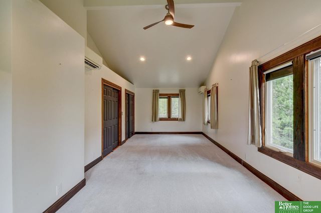 7826 Military Avenue, Omaha, NE 68134
