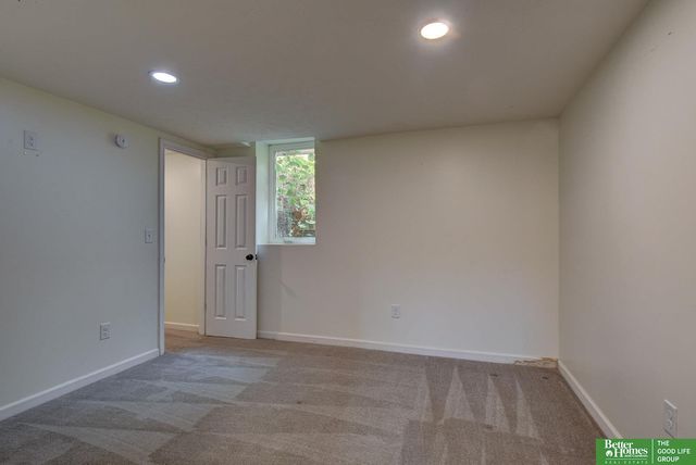 7826 Military Avenue, Omaha, NE 68134