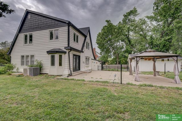 7826 Military Avenue, Omaha, NE 68134