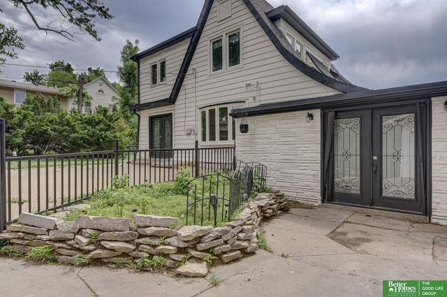 7826 Military Avenue, Omaha, NE 68134