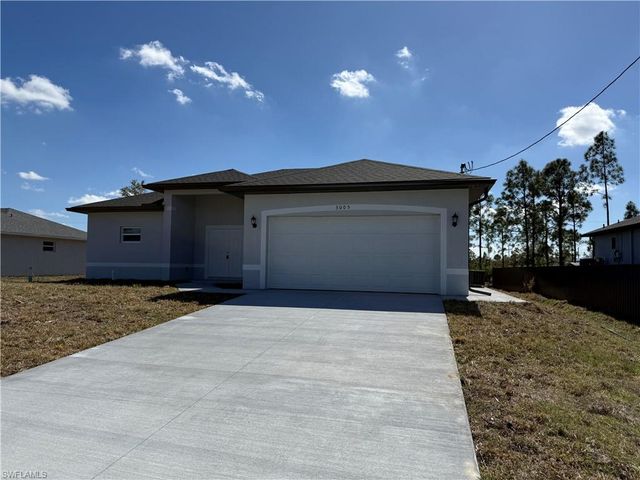 3005 31st ST W, Lehigh Acres, FL 33971