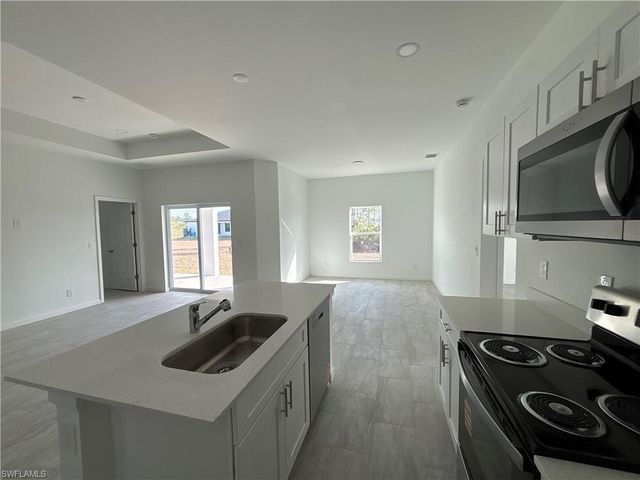 3005 31st ST W, Lehigh Acres, FL 33971