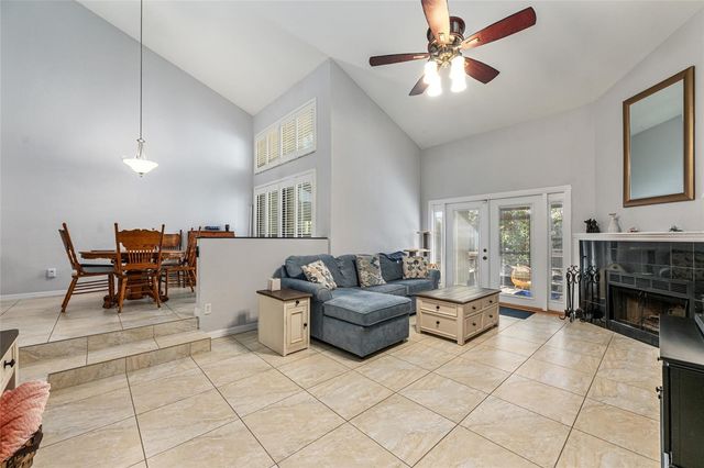 2740 NW 39TH DRIVE, Gainesville, FL 32606