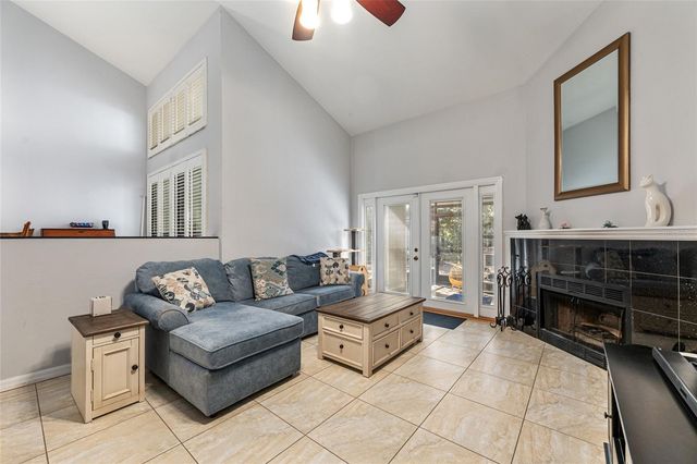 2740 NW 39TH DRIVE, Gainesville, FL 32606