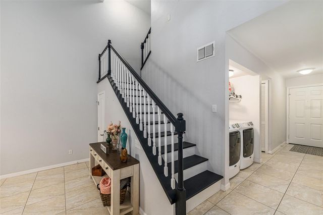 2740 NW 39TH DRIVE, Gainesville, FL 32606