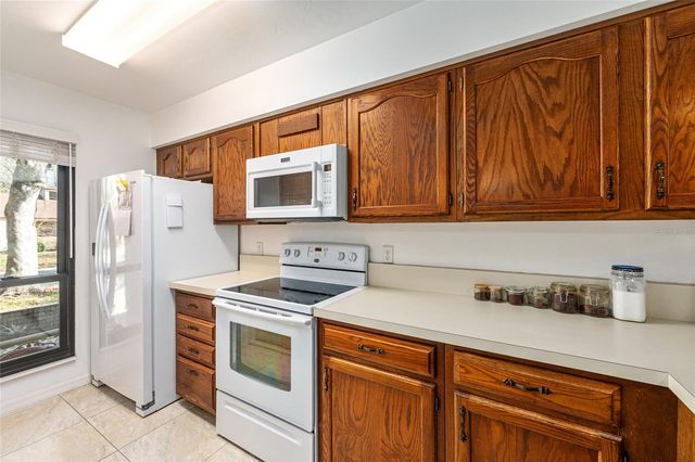 2740 NW 39TH DRIVE, Gainesville, FL 32606