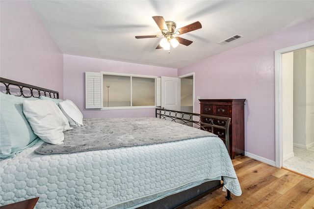 2740 NW 39TH DRIVE, Gainesville, FL 32606