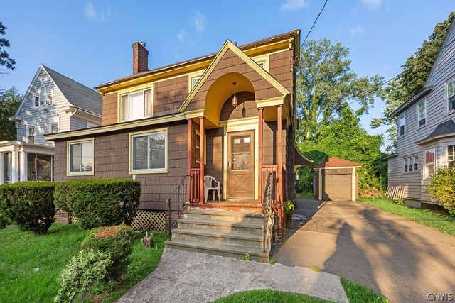 319 Allen Street, Syracuse, NY 13210