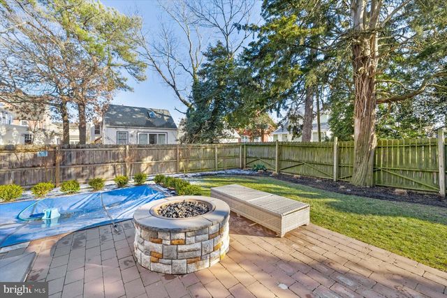 70 SUSSEX ST, Rehoboth Beach, DE 19971