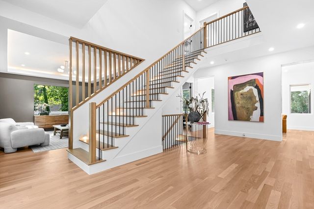 365 Charles River St, Needham, MA 02492