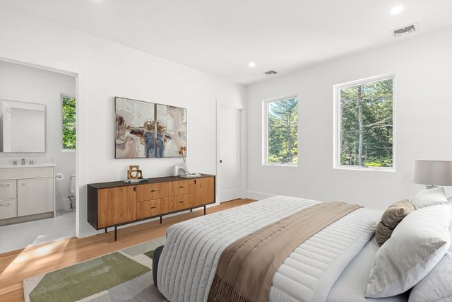 365 Charles River St, Needham, MA 02492