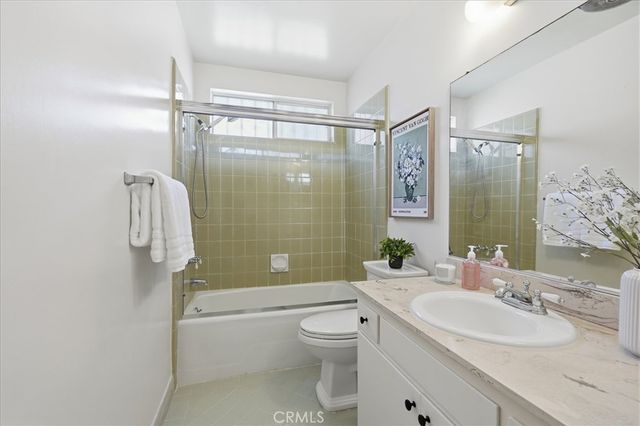 2402 30th Street, Santa Monica, CA 90405