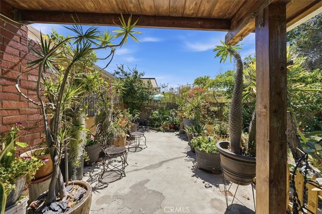 2402 30th Street, Santa Monica, CA 90405