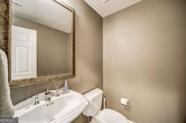 3275 Lenox Road NE, Atlanta, GA 30324