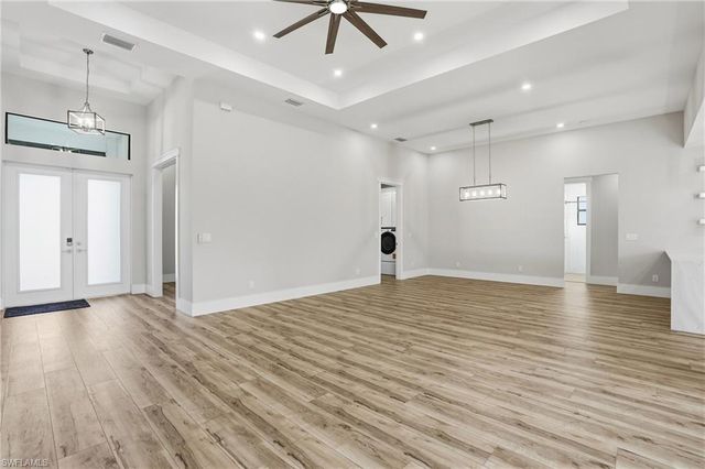 3914 NW 41st TER, Cape Coral, FL 33993