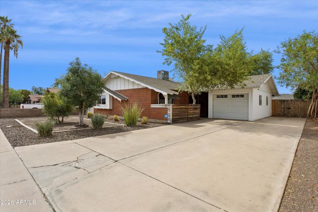 4201 W TUCKEY Lane, Phoenix, AZ 85019