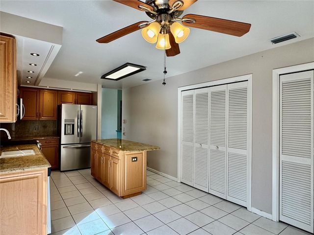4720 PERIDIA BOULEVARD E, Bradenton, FL 34203