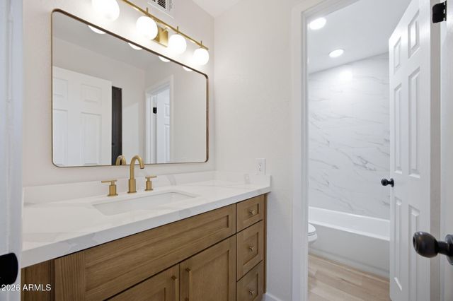 943 N REVERE --, Mesa, AZ 85201