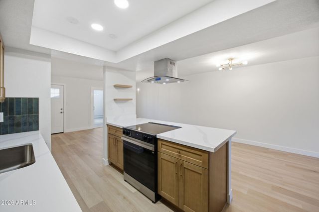 943 N REVERE --, Mesa, AZ 85201