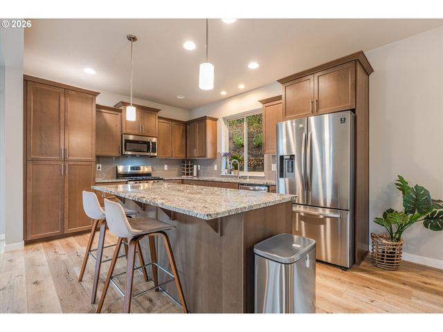 4613 Ne 12TH Ct, Vancouver, WA 98663