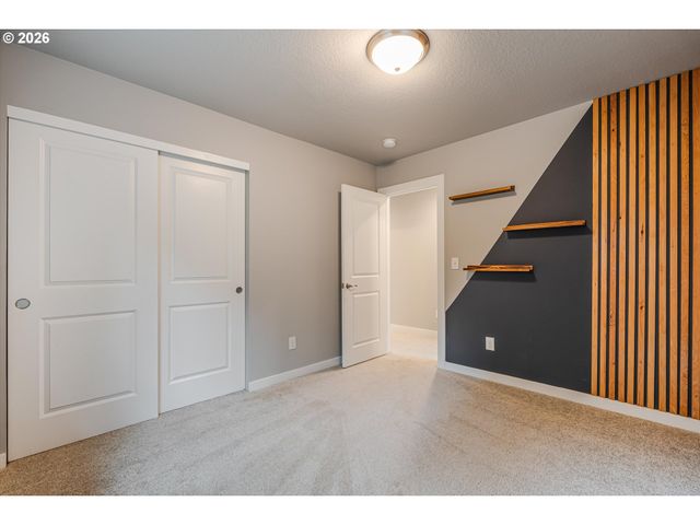 4613 Ne 12TH Ct, Vancouver, WA 98663