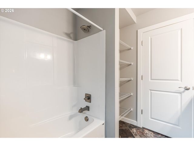 4613 Ne 12TH Ct, Vancouver, WA 98663