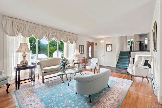 25 Arden Drive, Hartsdale, NY 10530