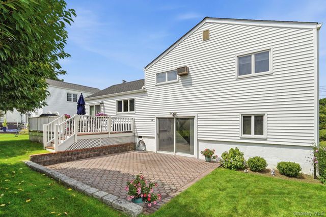 25 Arden Drive, Hartsdale, NY 10530
