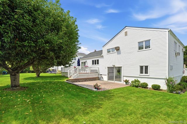 25 Arden Drive, Hartsdale, NY 10530