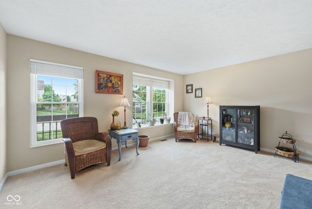 1176 Glenbar Way, Greenwood, IN 46143