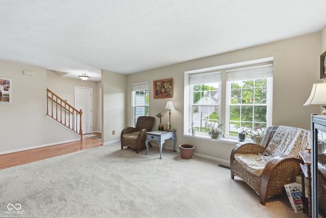 1176 Glenbar Way, Greenwood, IN 46143