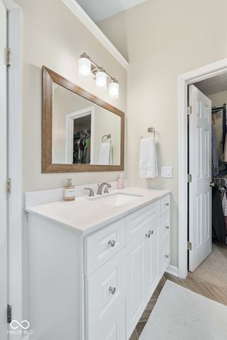 1176 Glenbar Way, Greenwood, IN 46143