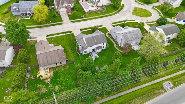 1176 Glenbar Way, Greenwood, IN 46143