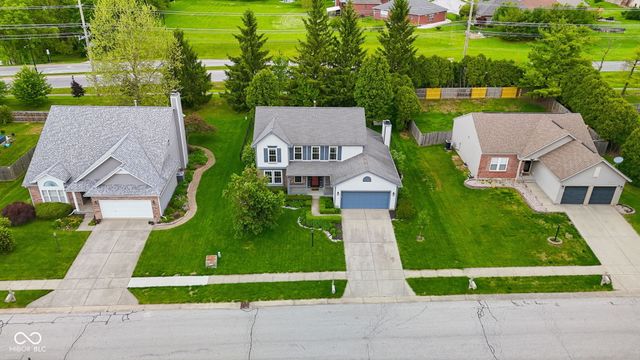 1176 Glenbar Way, Greenwood, IN 46143