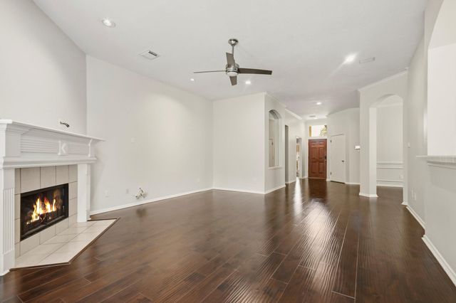7019 Brookfir Lane, Houston, TX 77040