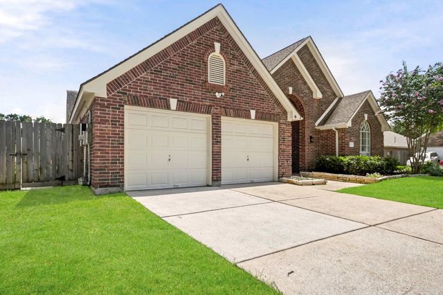 7019 Brookfir Lane, Houston, TX 77040