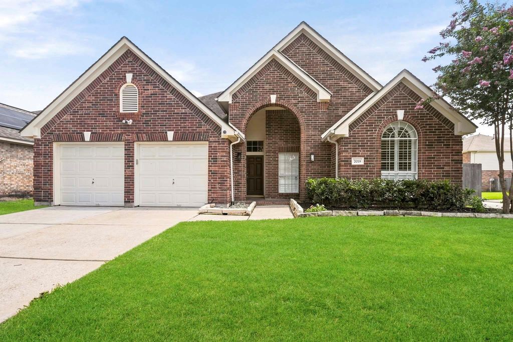 7019 Brookfir Lane, Houston, TX 77040