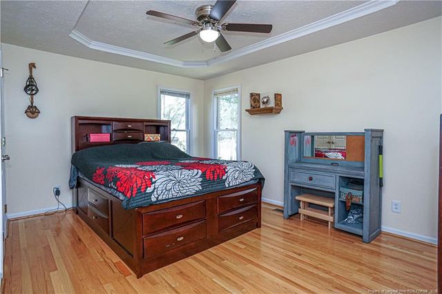 184 E Twelve Oak Road, Raeford, NC 28376