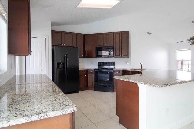 2782 PICADILLY CIRCLE, Kissimmee, FL 34747