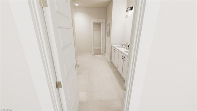 9241 Stoney River Lane, Kernersville, NC 27284