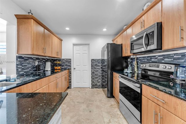 25435 SW 127th Ct, Homestead, FL 33032