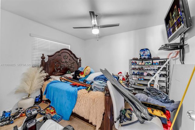 25435 SW 127th Ct, Homestead, FL 33032